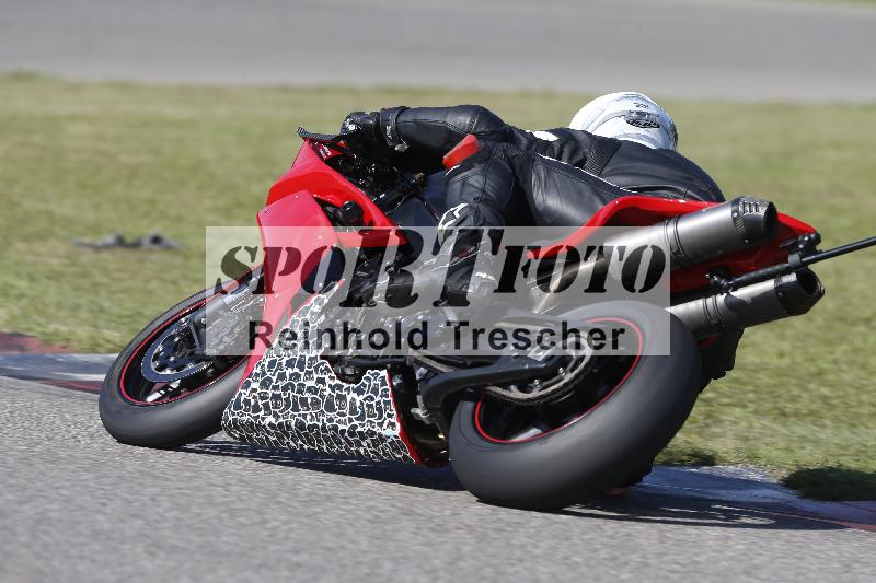 /Archiv-2024/55 09.08.2024 DISCOVER THE BIKE ADR/Race 3/37